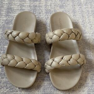 Kaanas Women's Double Braided Sandals - Tan